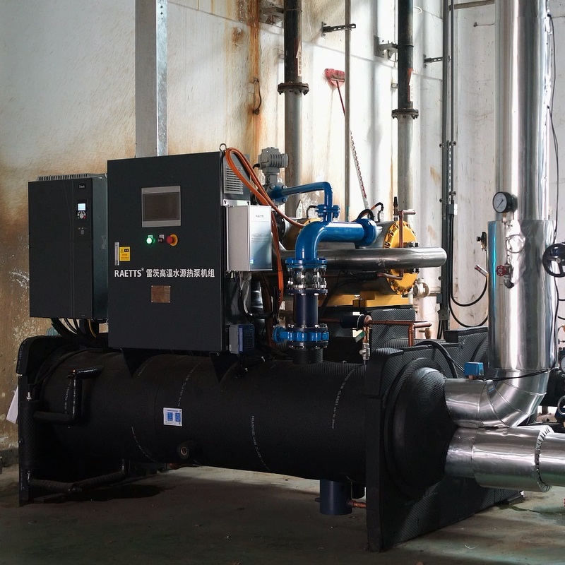 Industrial heat pump
