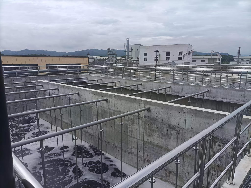 RAETTS 110kw maglev turbo blower for wastewater treatment plant aeration (1)